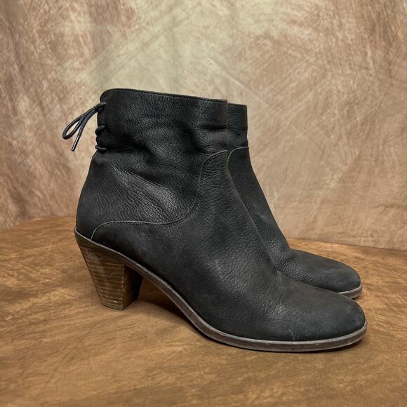 Lucky Brand Jalie Ankle Bootie Black Pebbled Leather Lace Up Heel Women's 9.5 - Picture 1 of 11